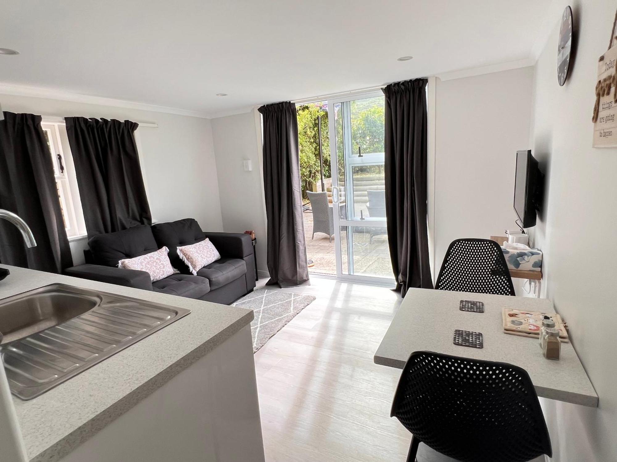 Hill View Abode Tawa Apartment เวลลิงตัน ภายนอก รูปภาพ